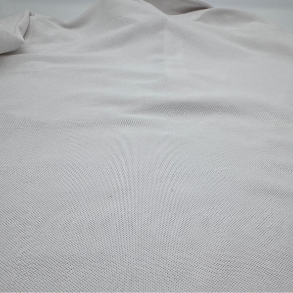 Uniqlo White Polo Shirt for Men - Picture 8 of 10
